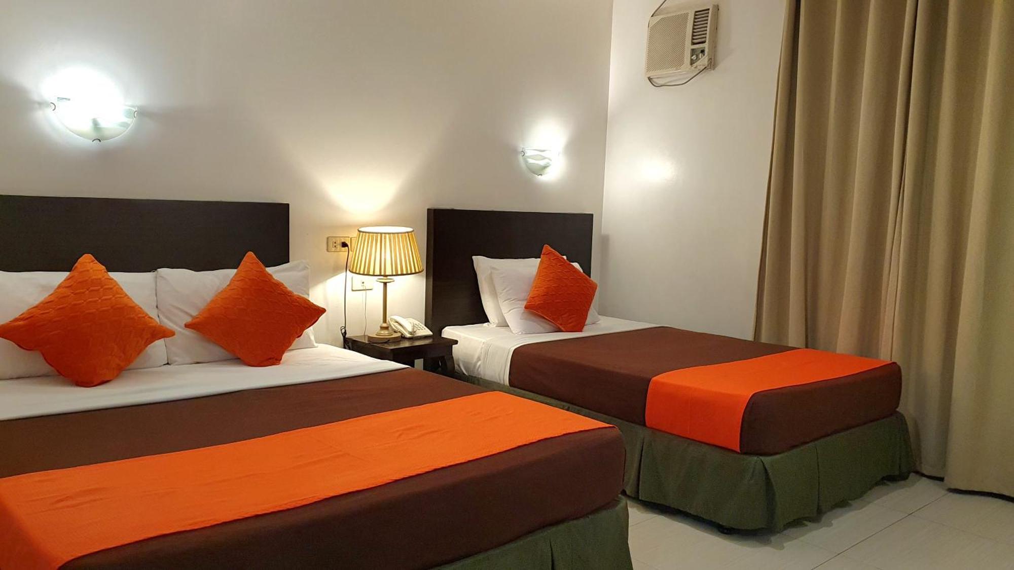 A Baguio Hotel 3*